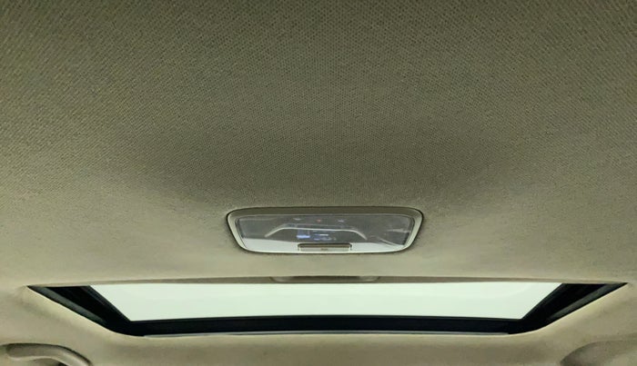 2019 Hyundai Verna 1.6 VTVT SX (O) AT, Petrol, Automatic, 49,045 km, Moonroof/ Sunroof