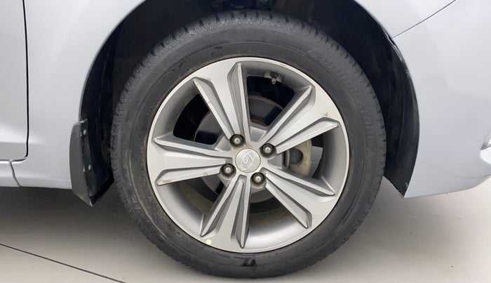 2019 Hyundai Verna 1.6 VTVT SX (O) AT, Petrol, Automatic, 49,045 km, Right Front Wheel