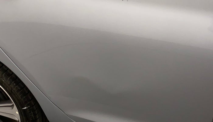 2019 Hyundai Verna 1.6 VTVT SX (O) AT, Petrol, Automatic, 49,045 km, Right rear door - Slightly dented