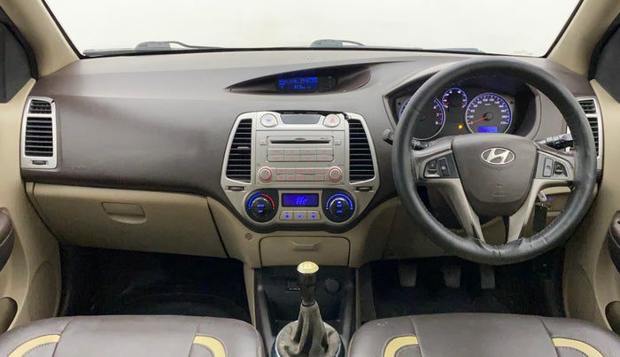 2010 Hyundai i20 ASTA 1.2, Petrol, Manual, 1,23,576 km, Dashboard