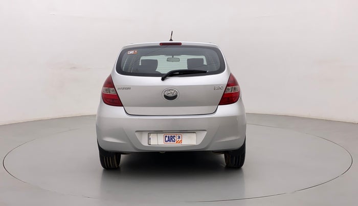 2010 Hyundai i20 ASTA 1.2, Petrol, Manual, 1,23,576 km, Back/Rear