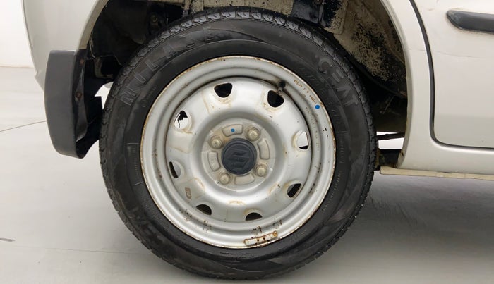2012 Maruti Zen Estilo LXI, Petrol, Manual, 40,619 km, Right Rear Wheel