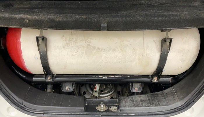 2015 Maruti Wagon R 1.0 LXI CNG, CNG, Manual, 85,038 km, Boot Inside
