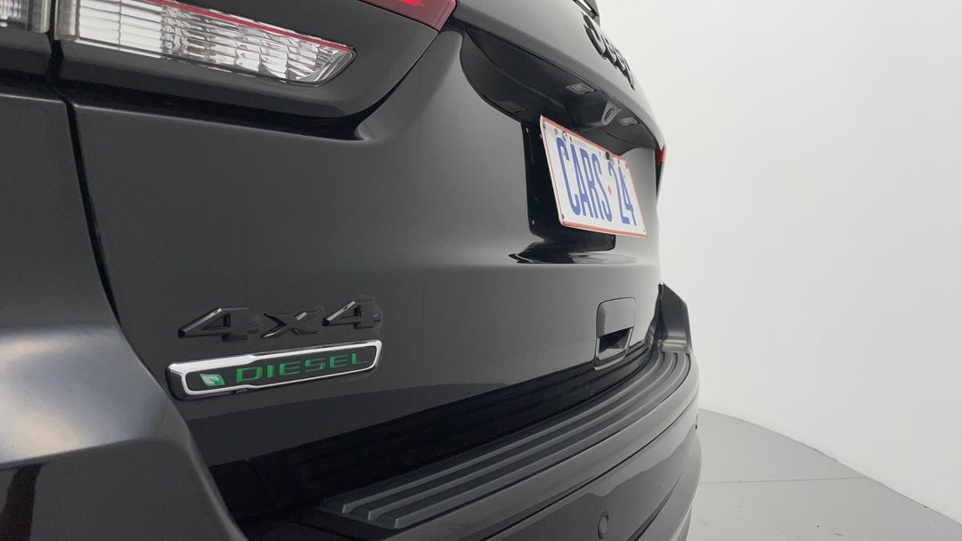 Badge (Boot Left Side)