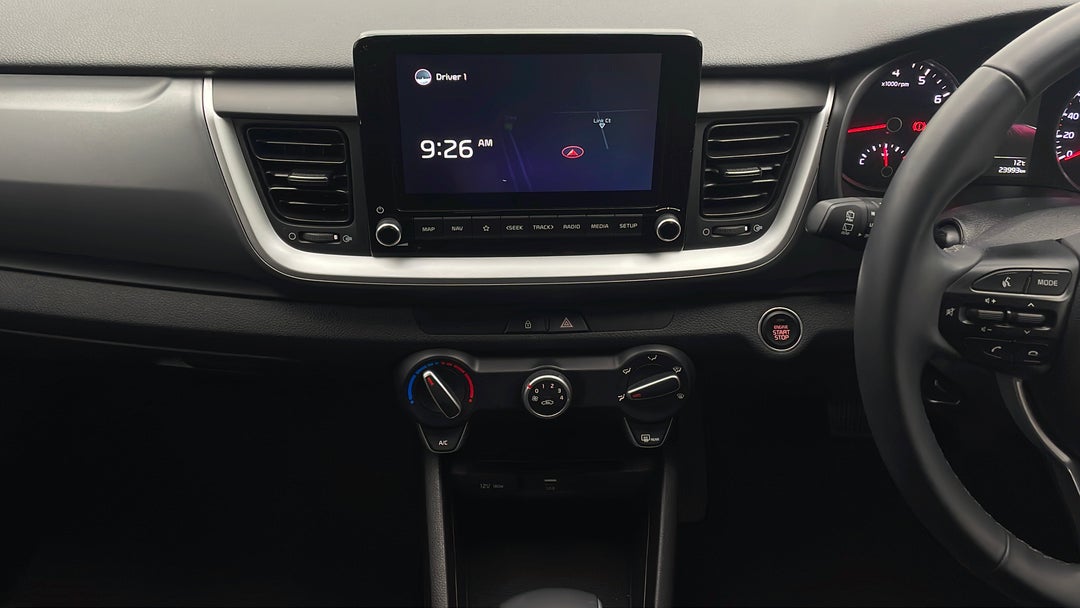 2020 Kia Stonic Sport, Automatic, 23993 km, Center Console