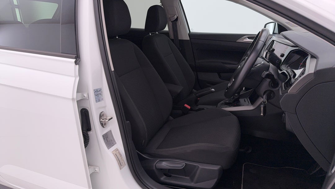 2018 Volkswagen Polo 85tsi Comfortline, Automatic, 52021 km, Right Side Front Door Cabin View