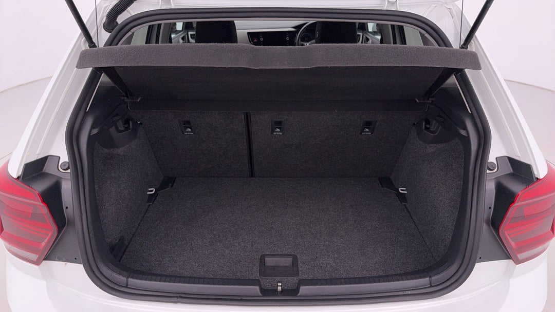 2018 Volkswagen Polo 85tsi Comfortline, Automatic, 52021 km, Boot Inside View