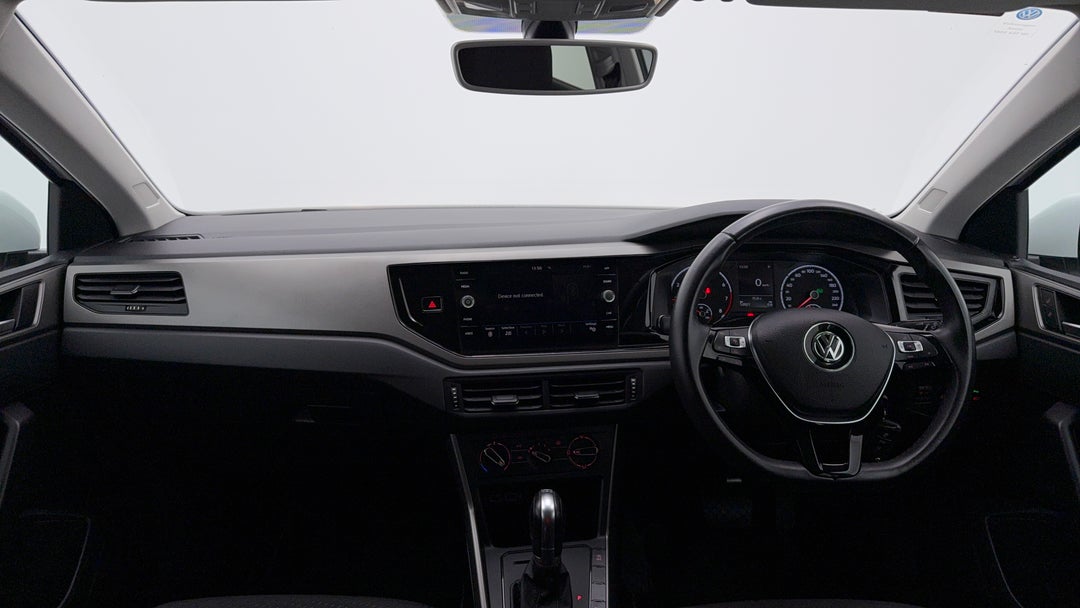 2018 Volkswagen Polo 85tsi Comfortline, Automatic, 52021 km, Dashboard View