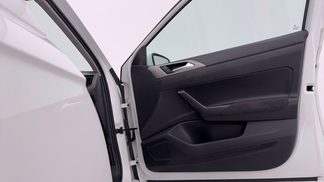 2018 Volkswagen Polo 85tsi Comfortline, Automatic, 52021 km, Speaker View