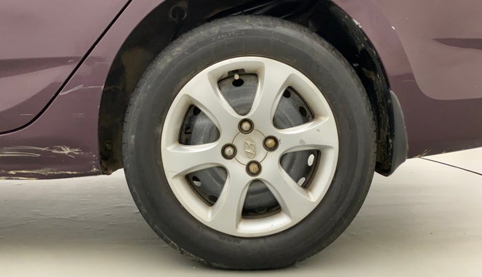 2013 Hyundai Verna FLUIDIC 1.6 VTVT EX, Petrol, Manual, 89,944 km, Left Rear Wheel