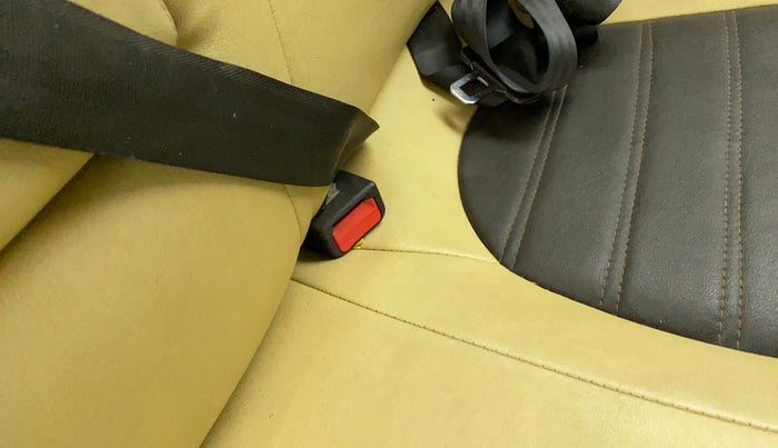 2013 Hyundai Verna FLUIDIC 1.6 VTVT EX, Petrol, Manual, 89,944 km, Second-row left seat - Retractor not working