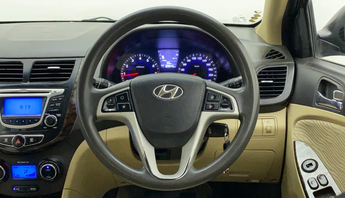 2013 Hyundai Verna FLUIDIC 1.6 VTVT EX, Petrol, Manual, 89,944 km, Steering Wheel Close Up