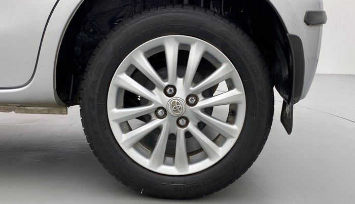 2013 Toyota Etios Liva V, Petrol, Manual, 13,948 km, Left Rear Wheel