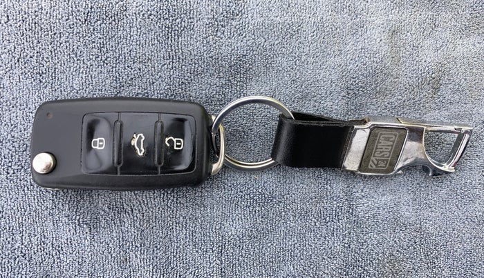 2014 Volkswagen Polo HIGHLINE1.2L PETROL, Petrol, Manual, 75,289 km, Key Close Up