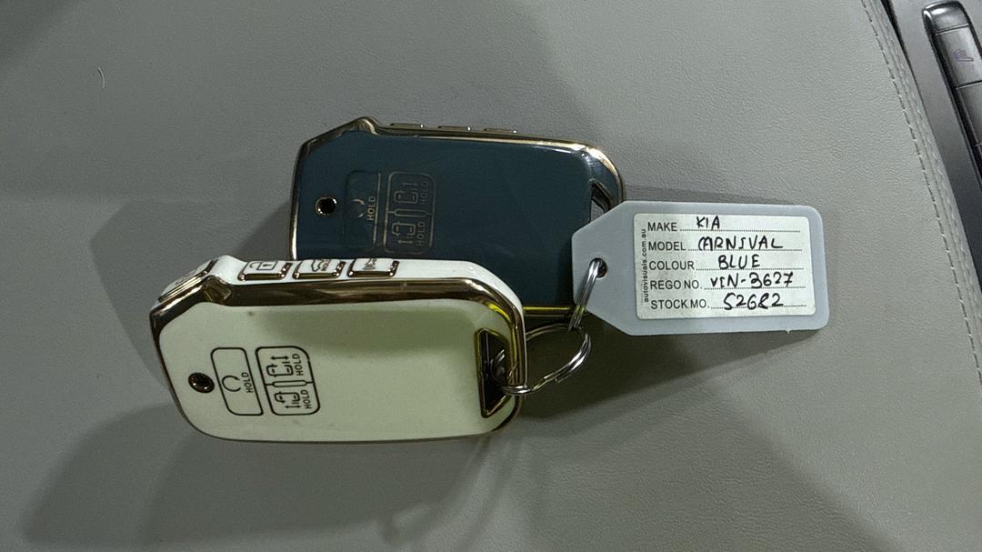 2023 Kia Carnival Special Edition, Automatic, 42096 km, Key Close-up