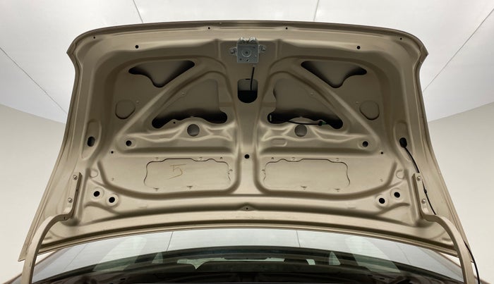 2011 Toyota Etios V, Petrol, Manual, 45,602 km, Boot Door Open