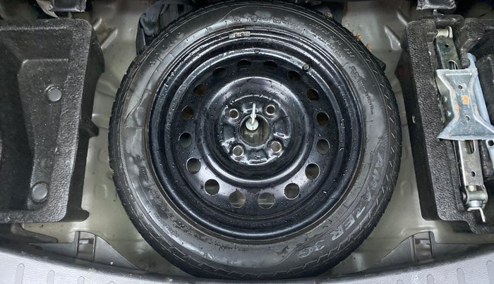 2013 Maruti Wagon R 1.0 VXI, Petrol, Manual, 29,857 km, Spare Tyre