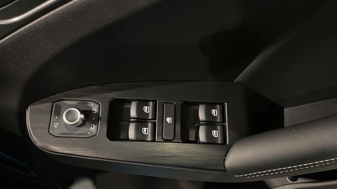 2023 GWM Haval Jolion Ultra, Automatic, 12924 km, Drivers Side Door Panel Controls