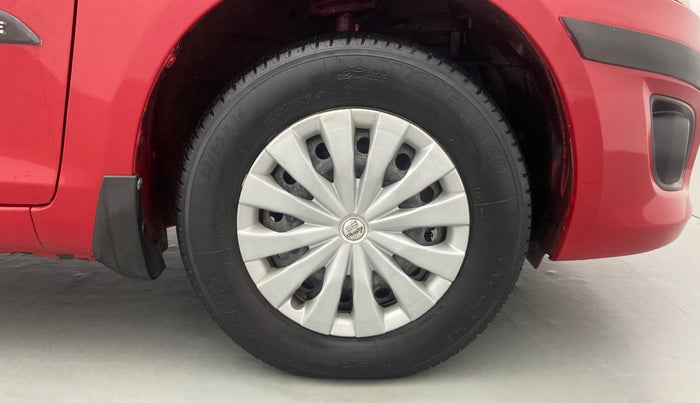 2014 Maruti Swift Dzire VDI BS IV, Diesel, Manual, 80,868 km, Right Front Wheel