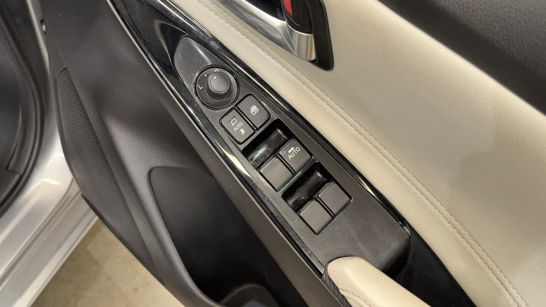 2017 Mazda Mazda2 Gt, Automatic, 64844 km, Drivers Side Door Panel Controls
