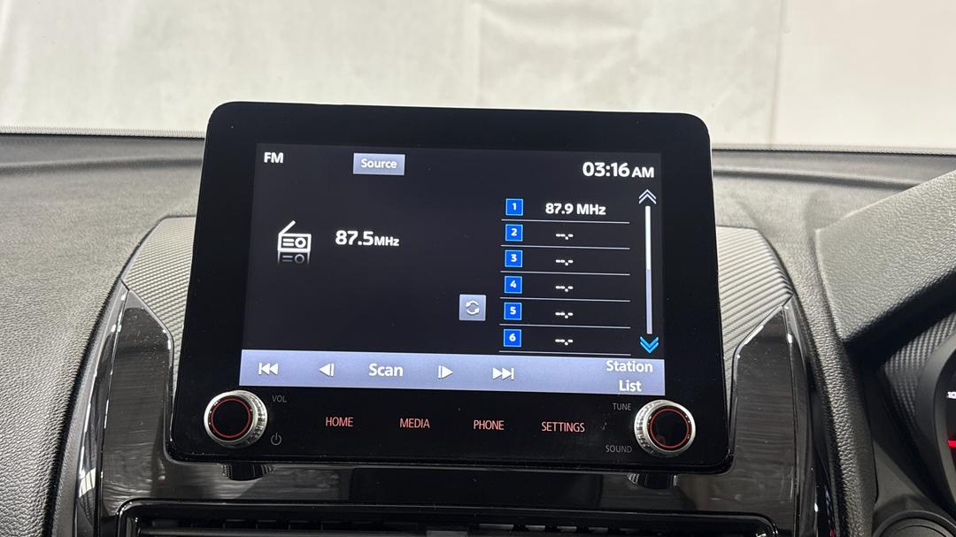 2024 Mitsubishi Eclipse Cross Es (2WD), Automatic, 24141 km, Infotainment System