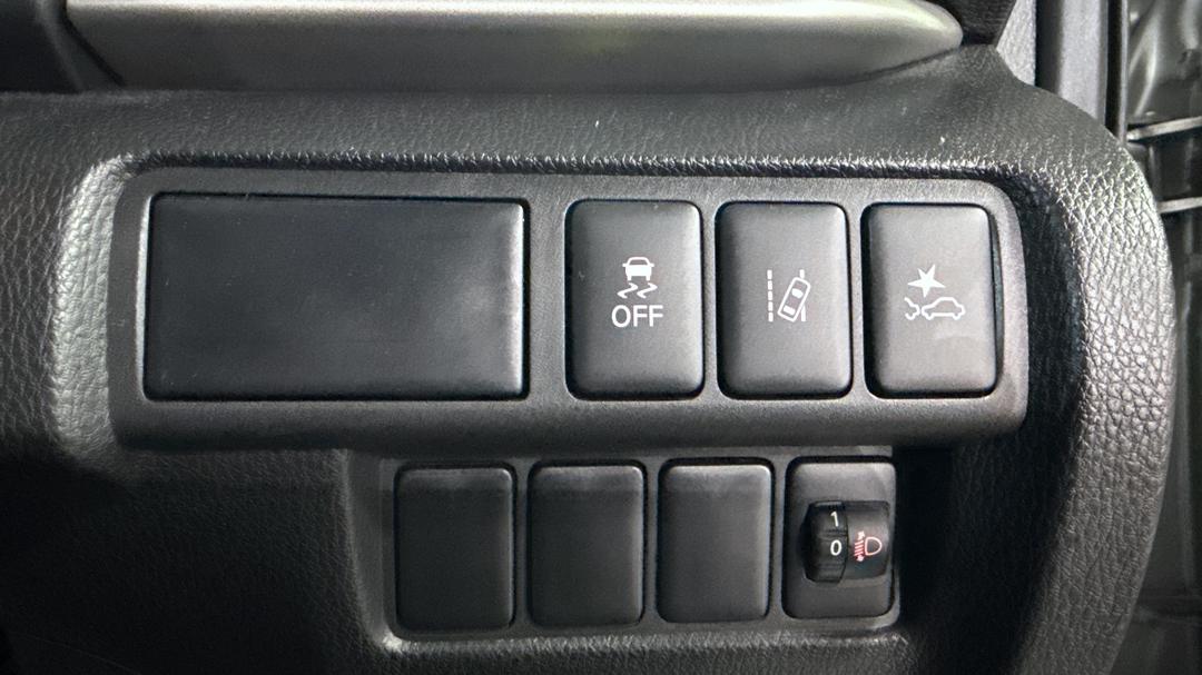 2024 Mitsubishi Eclipse Cross Es (2WD), Automatic, 24141 km, Utility Switches/Buttons