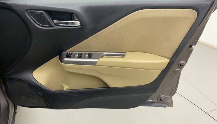 2014 Honda City 1.5L I-VTEC V MT, Petrol, Manual, 95,073 km, Driver Side Door Panels Control
