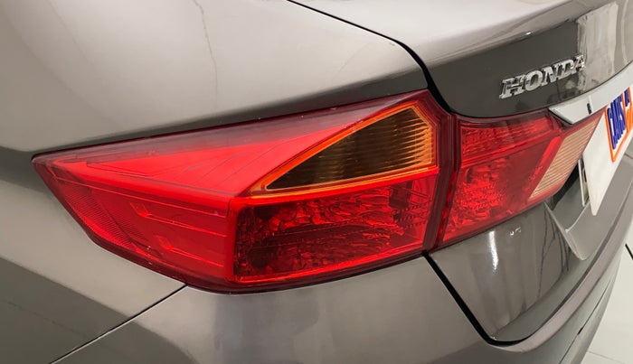 2014 Honda City 1.5L I-VTEC V MT, Petrol, Manual, 95,073 km, Left tail light - Minor scratches