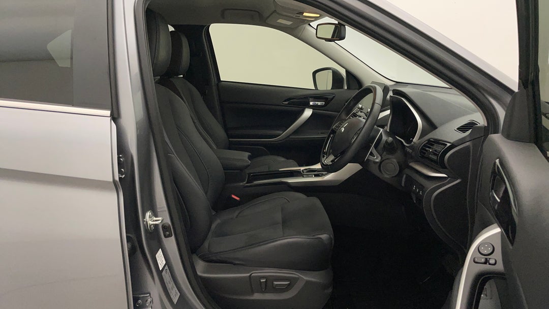 2022 Mitsubishi Eclipse Cross Aspire (2WD), Automatic, 35889 km, Right Side Front Door Cabin View