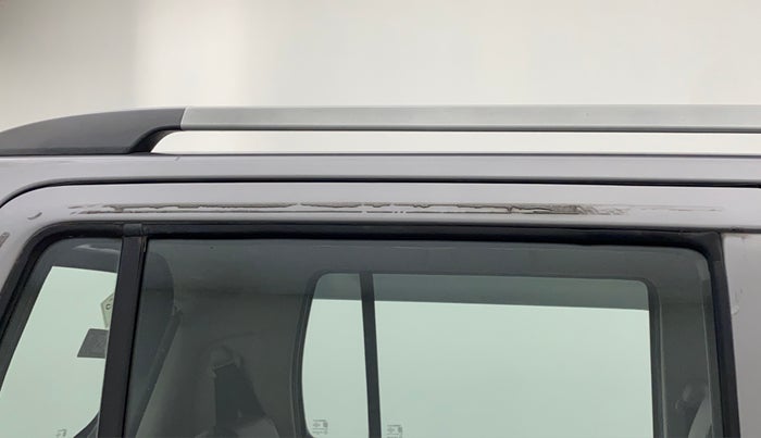 2015 Maruti Wagon R 1.0 LXI CNG, CNG, Manual, 59,722 km, Right rear door - Door visor damaged
