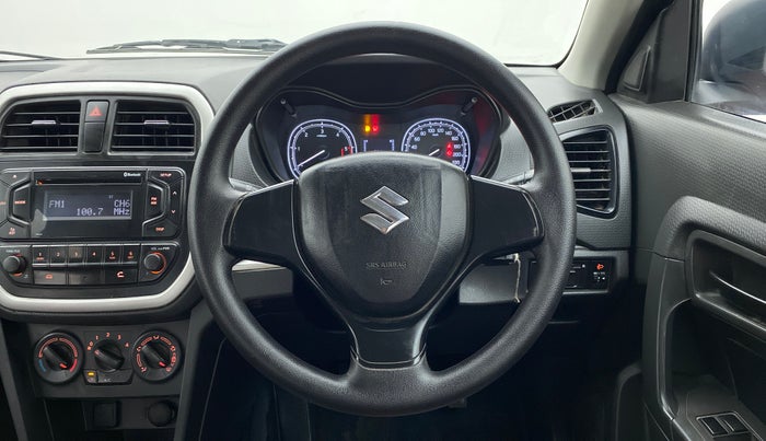 2016 Maruti Vitara Brezza LDI OPT, Diesel, Manual, 30,501 km, Steering Wheel Close Up