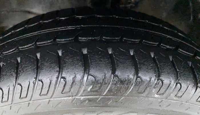 2018 Maruti Wagon R 1.0 VXI, Petrol, Manual, 16,634 km, Left Front Tyre Tread