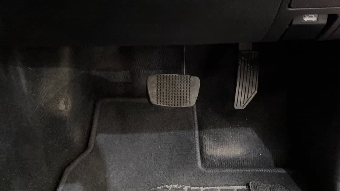 2023 Isuzu MU-X Ls-t (4x4), Automatic, 72468 km, Pedals and Footmat
