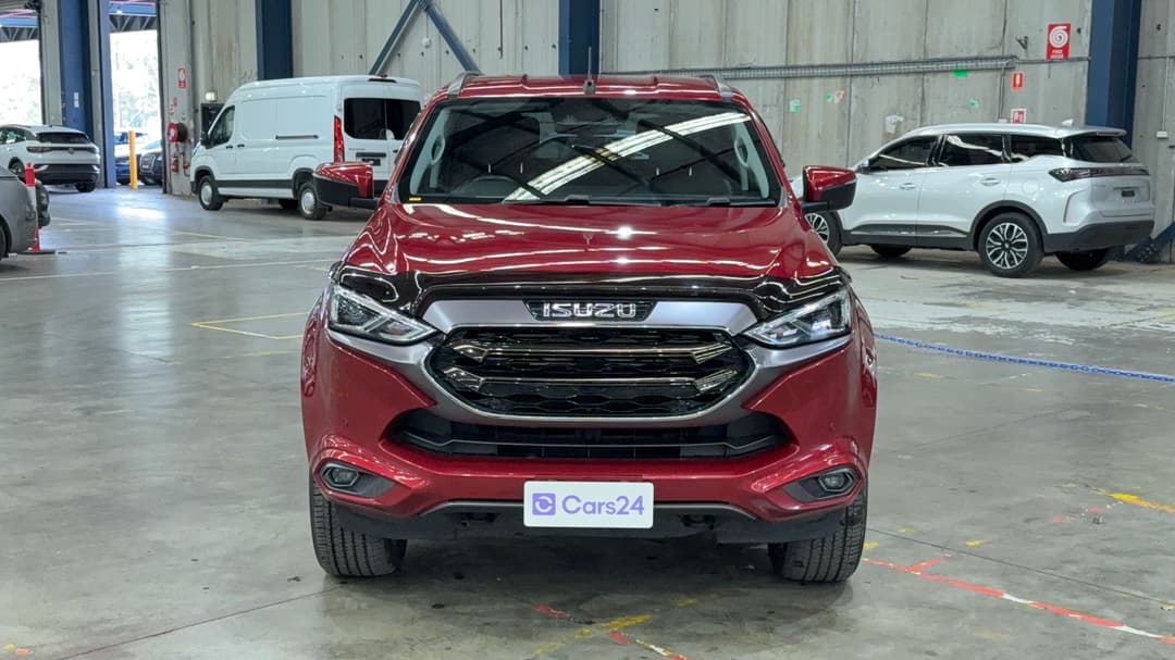2023 Isuzu MU-X Ls-t (4x4), Automatic, 72468 km, Front View