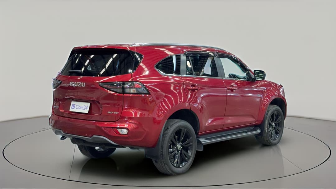 2023 Isuzu MU-X Ls-t (4x4), Automatic, 72468 km, Right Back Diagonal (45- Degree) View
