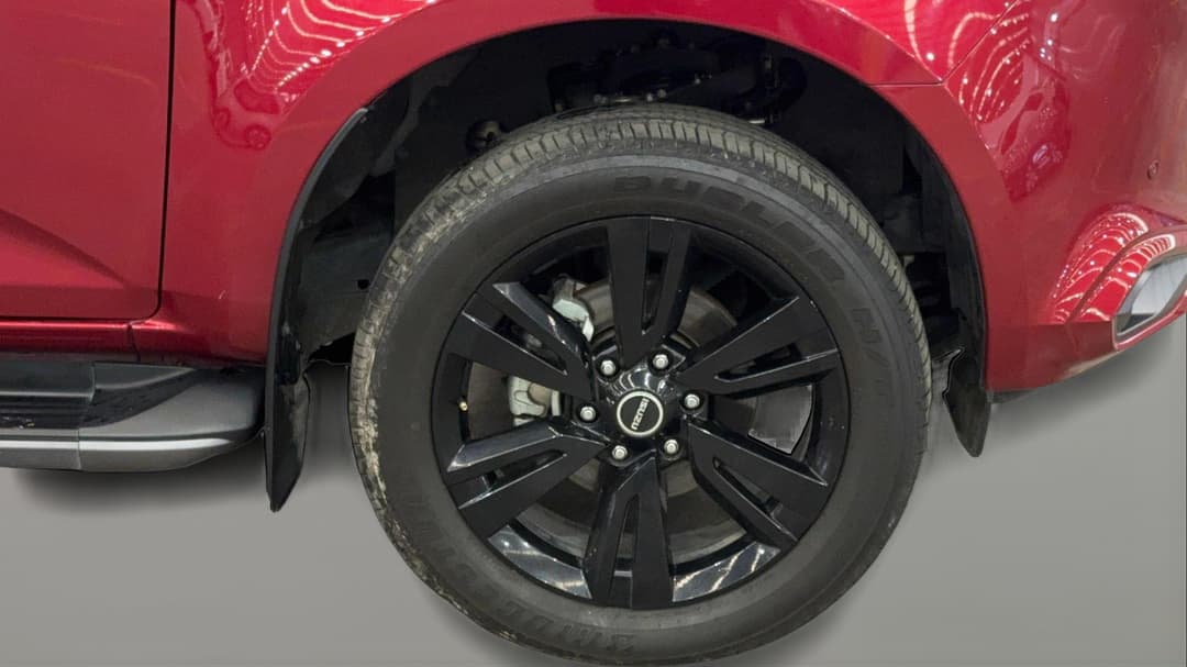 2023 Isuzu MU-X Ls-t (4x4), Automatic, 72468 km, Right Front Wheel