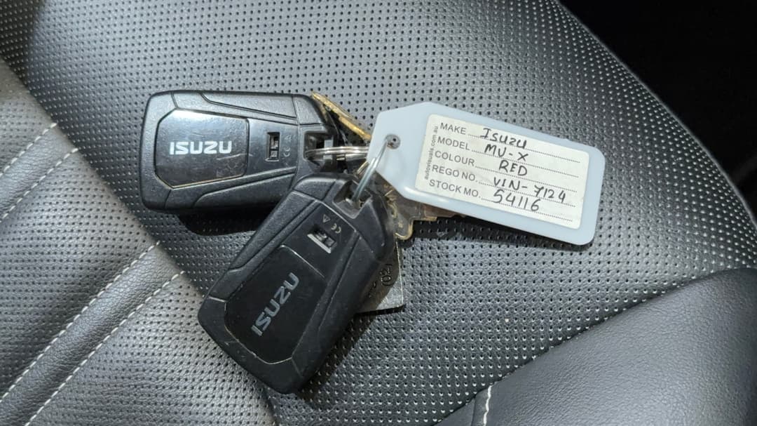 2023 Isuzu MU-X Ls-t (4x4), Automatic, 72468 km, Key Close-up