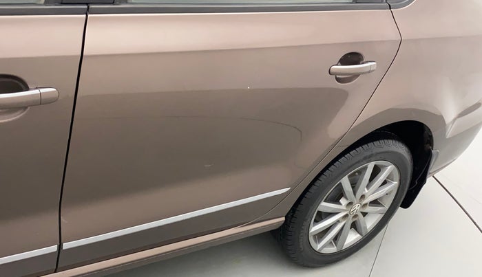 2018 Volkswagen Vento HIGHLINE PLUS 1.5 16 ALLOY, Diesel, Manual, 98,579 km, Rear left door - Minor scratches