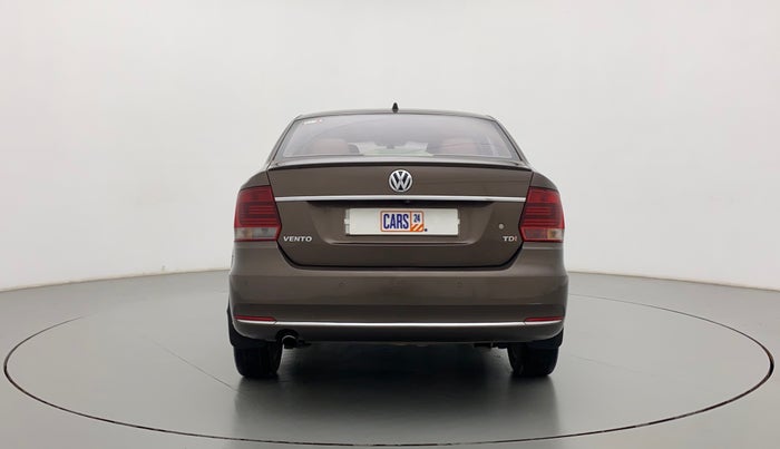 2018 Volkswagen Vento HIGHLINE PLUS 1.5 16 ALLOY, Diesel, Manual, 98,579 km, Back/Rear