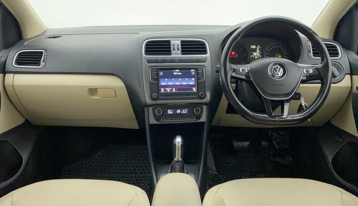 2018 Volkswagen Vento HIGHLINE PLUS 1.5 16 ALLOY, Diesel, Manual, 98,579 km, Dashboard