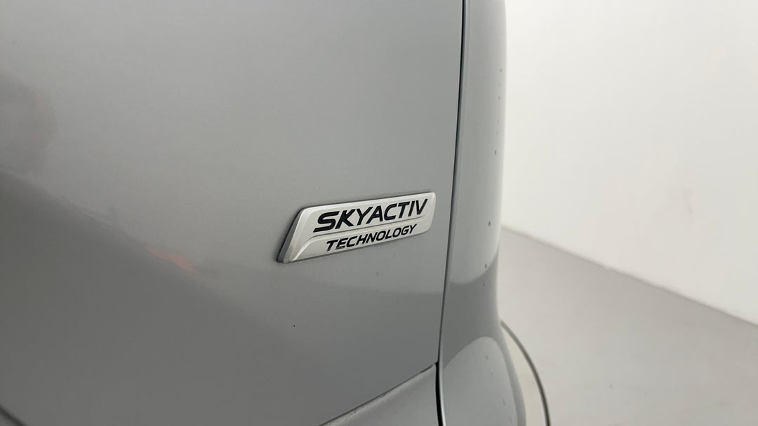 Badge (Boot Right Side)