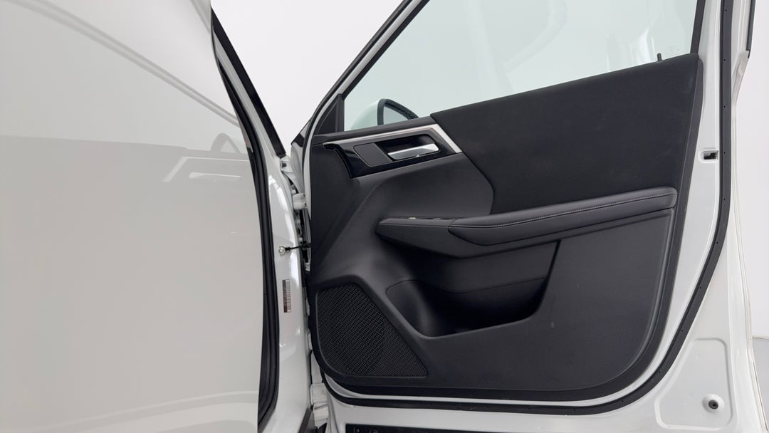 2024 Mitsubishi Outlander Es 7 Seat (2wd), Automatic, 46740 km, Speaker View