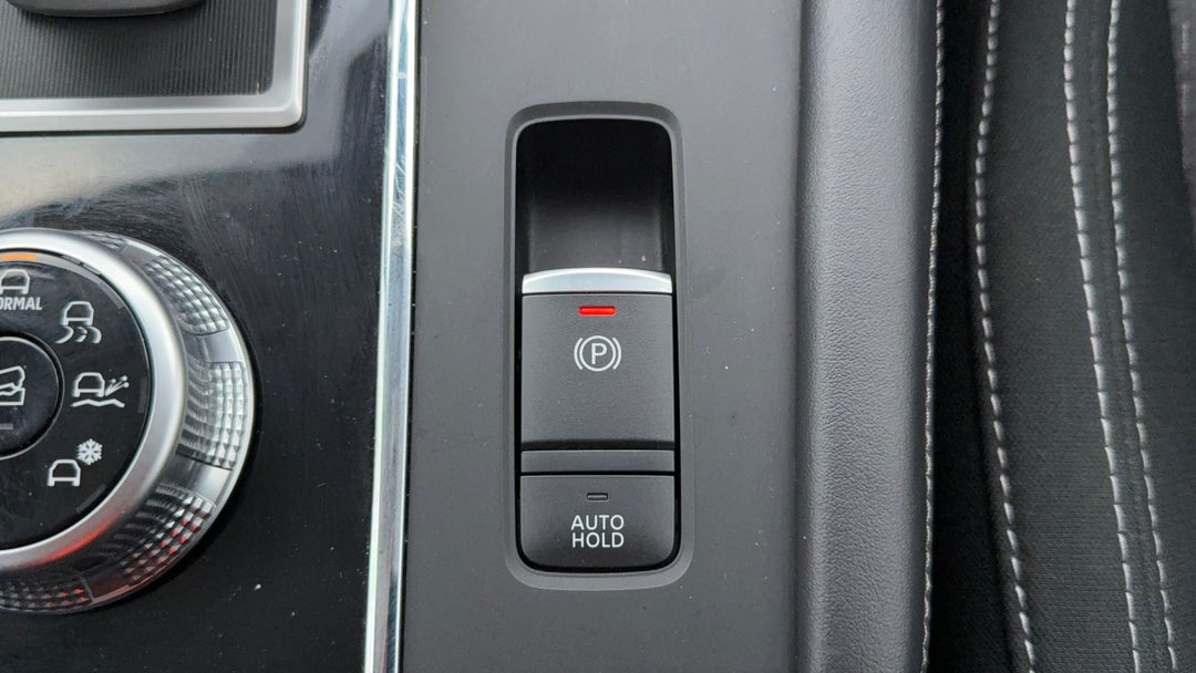 2024 Mitsubishi Outlander Es 7 Seat (2wd), Automatic, 46740 km, Handbrake