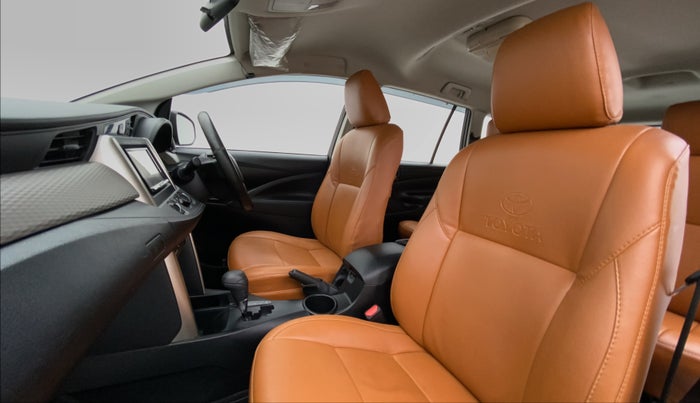 2018 Toyota Innova Crysta 2.8 GX AT 8 STR, Diesel, Automatic, 38,487 km, Right Side Front Door Cabin