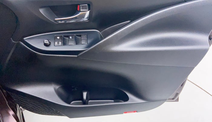 2018 Toyota Innova Crysta 2.8 GX AT 8 STR, Diesel, Automatic, 38,487 km, Driver Side Door Panels Control