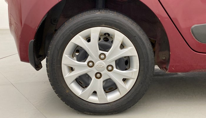 2014 Hyundai Grand i10 SPORTZ 1.2 KAPPA VTVT, Petrol, Manual, 60,509 km, Right Rear Wheel