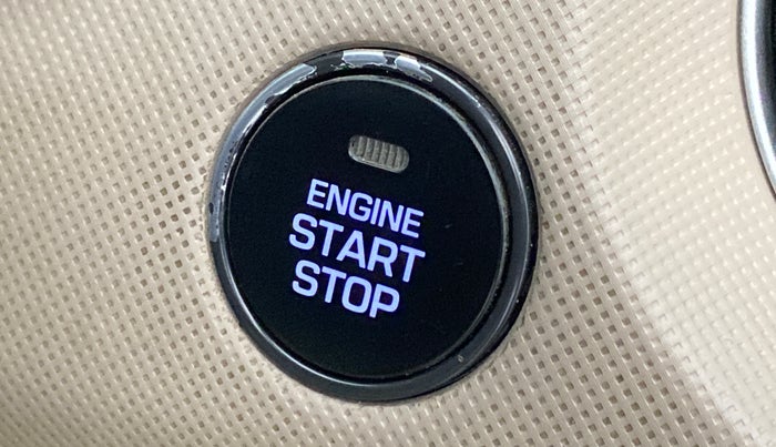 2014 Hyundai Grand i10 SPORTZ 1.2 KAPPA VTVT, Petrol, Manual, 60,509 km, Keyless Start/ Stop Button