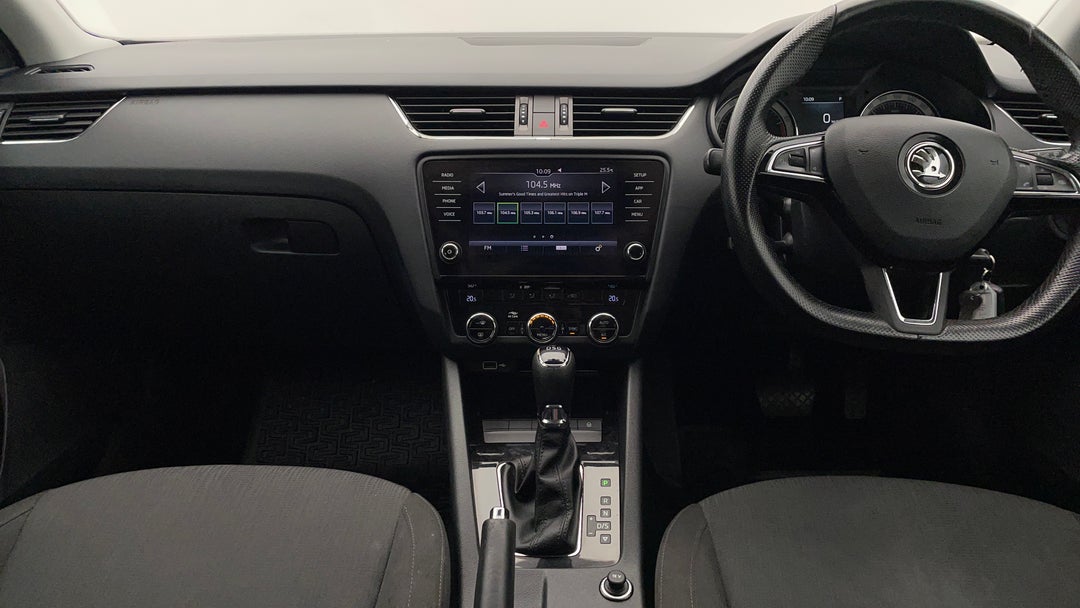 2018 SKODA Octavia 110 Tsi, Automatic, 129661 km, Dashboard View