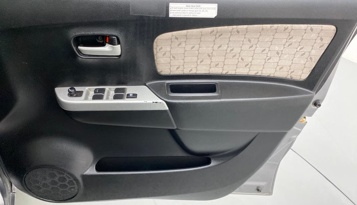 2016 Maruti Wagon R 1.0 VXI AMT, Petrol, Automatic, 45,319 km, Driver Side Door Panels Control