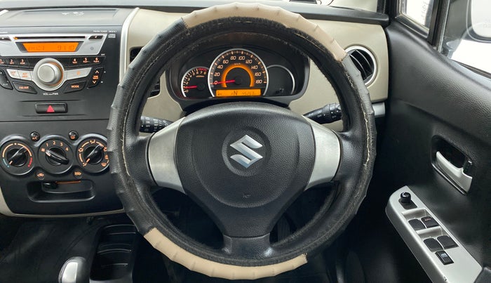 2016 Maruti Wagon R 1.0 VXI AMT, Petrol, Automatic, 45,319 km, Steering Wheel Close Up